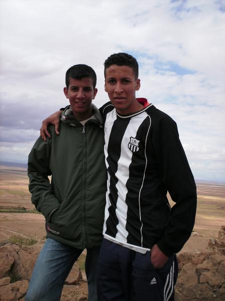 ����+�����